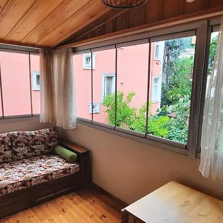 Charming Anatolian House In Cengelkoey וילה