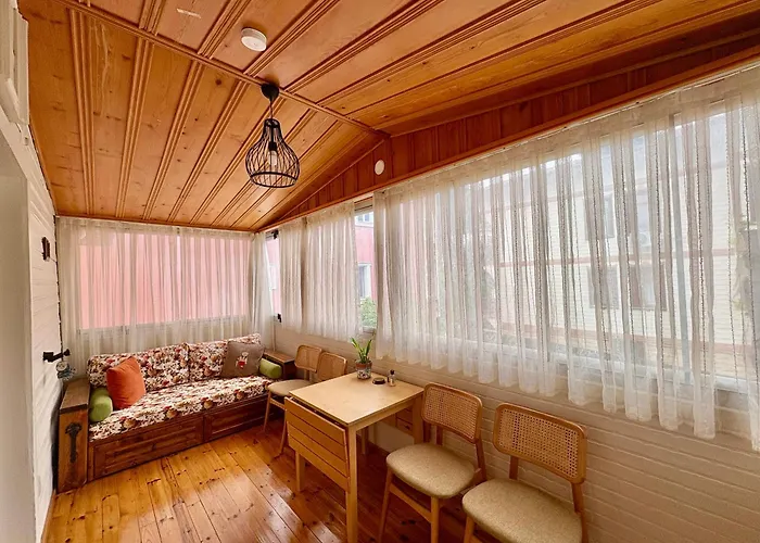 Charming Anatolian House In Cengelkoey ヴィラ