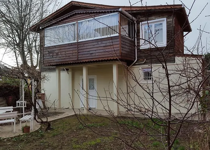 Charming Anatolian House In Cengelkoey ヴィラ *